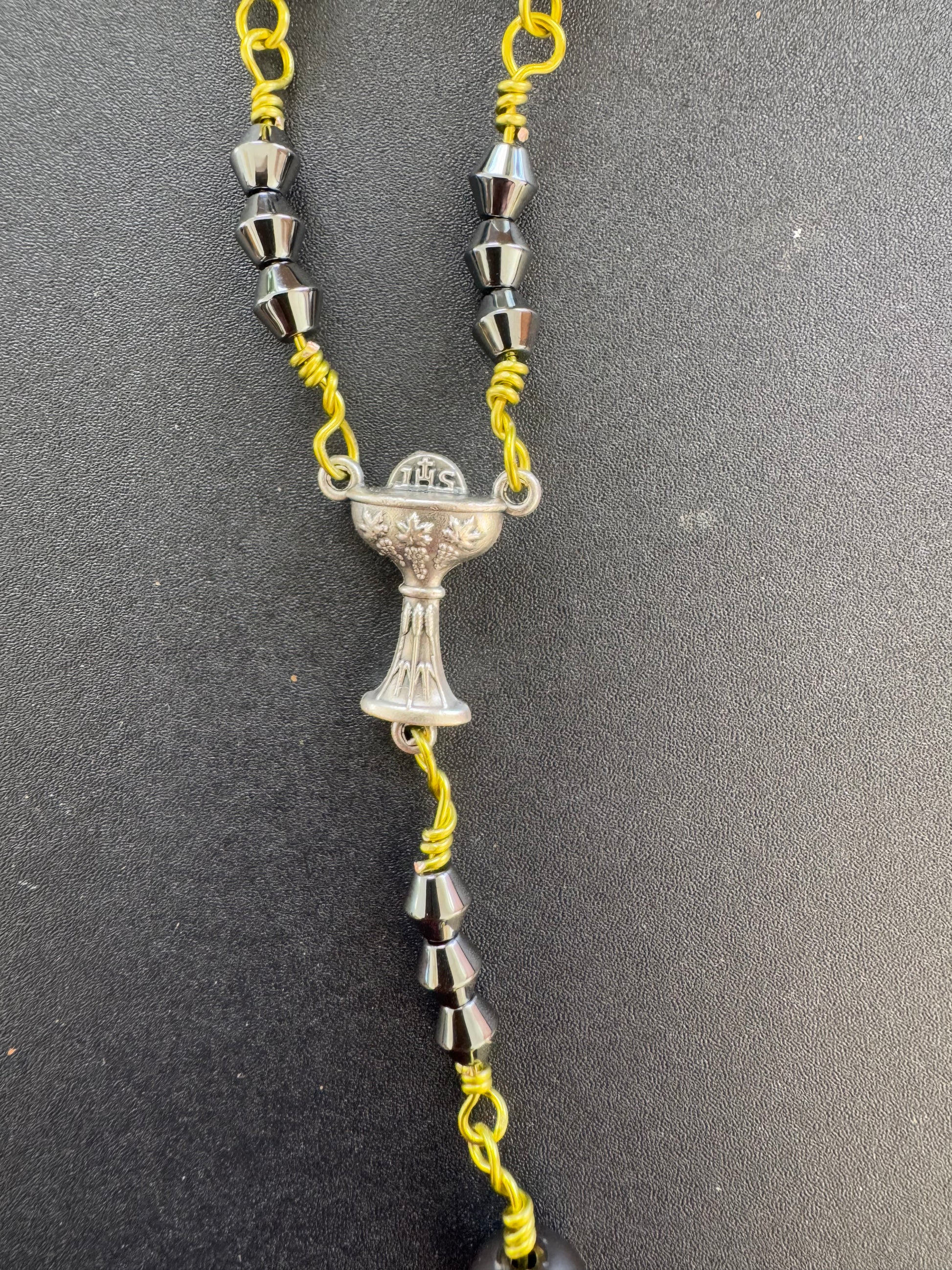 chalice centerpiece on chaplet of the immaculate conception